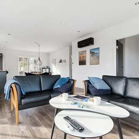 Ferienhaus Eleana - 300m From The Sea By Interhome *