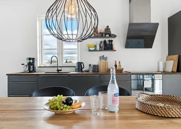 Eleana - 300m From The Sea By Interhome 펜션